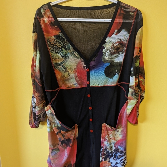 Top - Picture 1 of 5